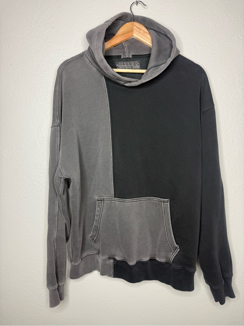 Abercrombie Vintage Oversized Hoodie Split Color Gray Black Sweatshirt Mens M